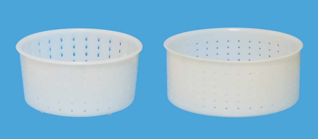 FORMA PER FORMAGGIO CACIOTTA Ø cm. 18x17,2x7,6 capacità gr. 1.600 FV33803 