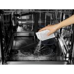 M2GCP600 Clean & Care 3-in-1 for washing machines and dishwashers - 6 sachets NEM2GCP600 Electrolux
