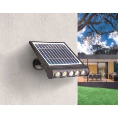 Century PROIETTORE SOLARE A LED 7 IN 1 GENIUS 8 W - 950 lumen - 4.000K FV57060 Century