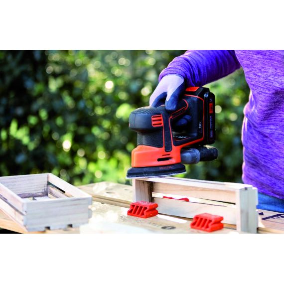 Black+Decker LEVIGATRICE MOUSE A BATTERIA BDCDS18-QW 18V 1 batteria 1,5 Ah FV56242 Black + Decker